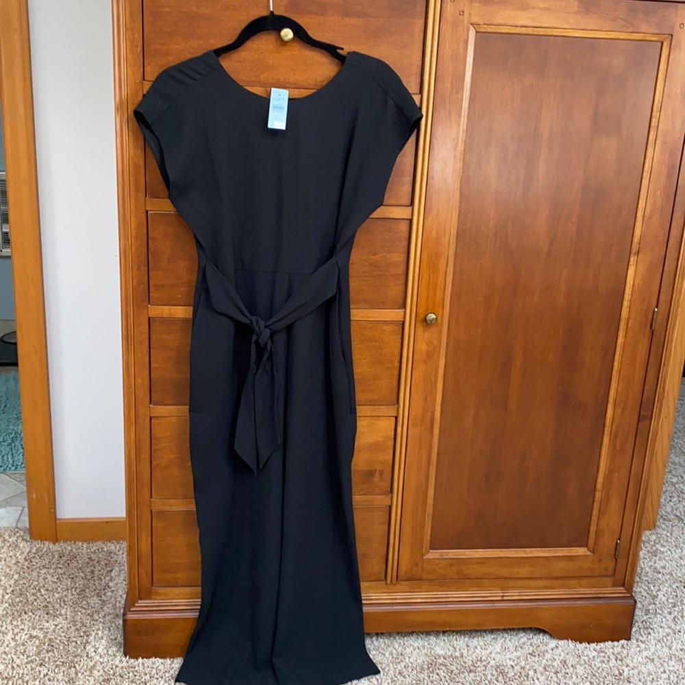 Black Ann Taylor jumper